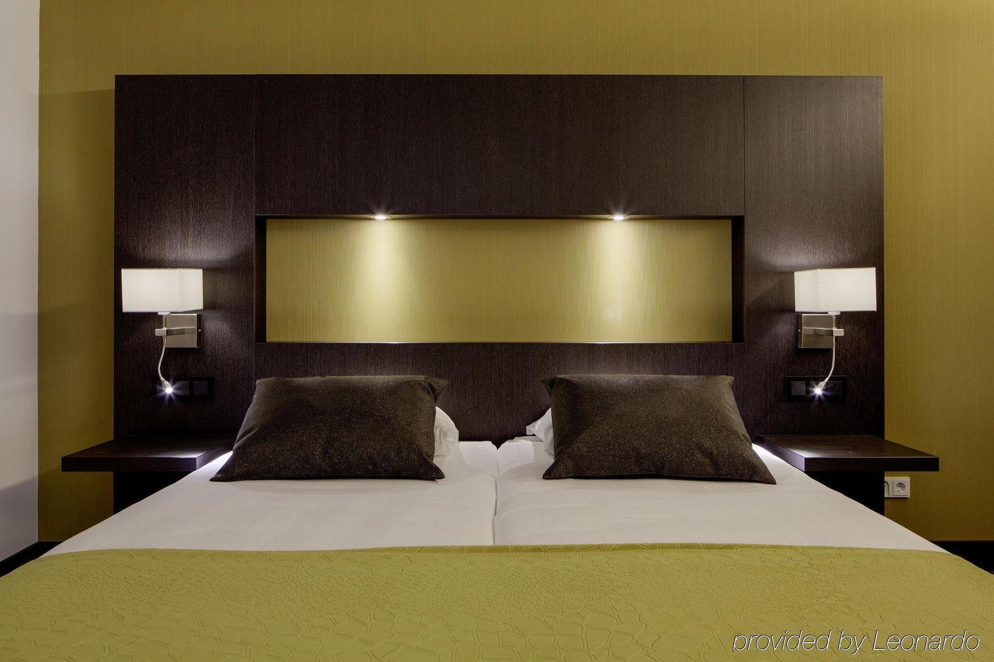 Van Der Valk Hotel Goes Bagian luar foto