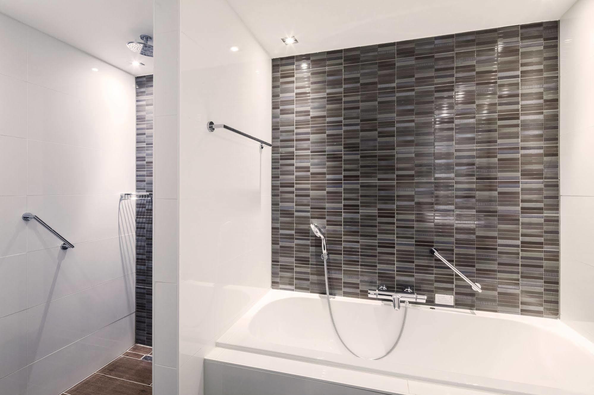 Van Der Valk Hotel Goes Bagian luar foto
